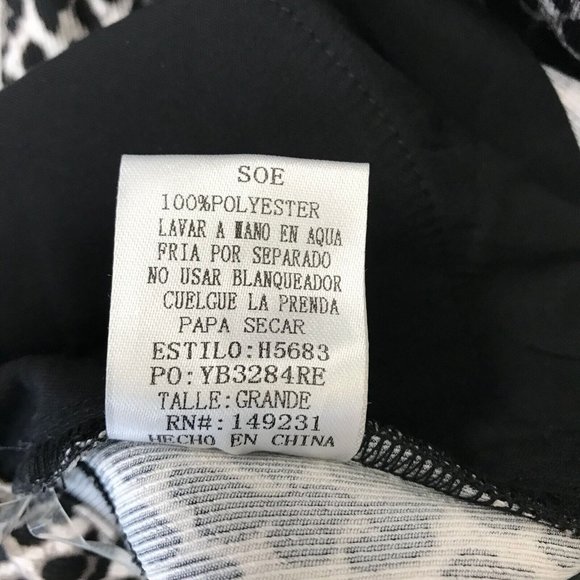 Kori America Women's Black Animal Print Flat Front Mini Skirt Size Large - Picture 7 of 7